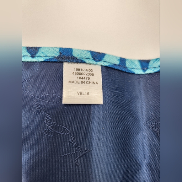 Vera Bradley Cosmetic Brush Organizer with Cuban Tiles Design - Picture 7 of 10